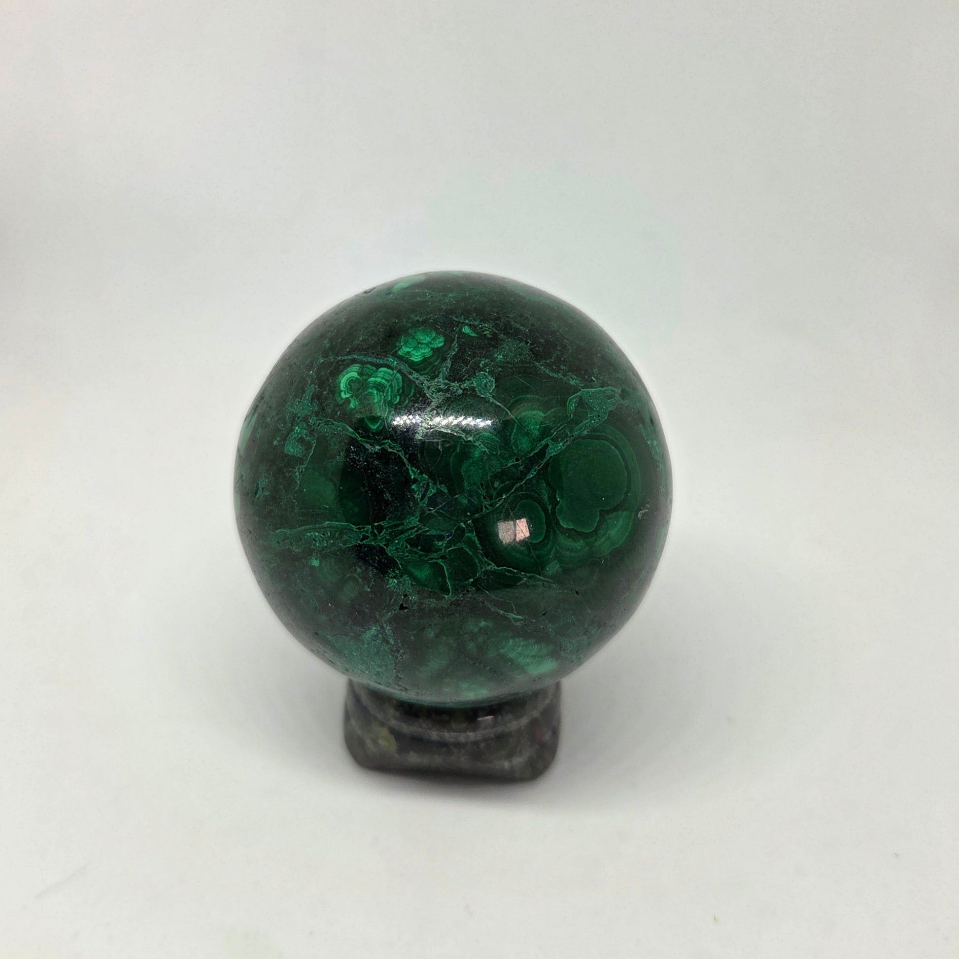 Green marbled sphere