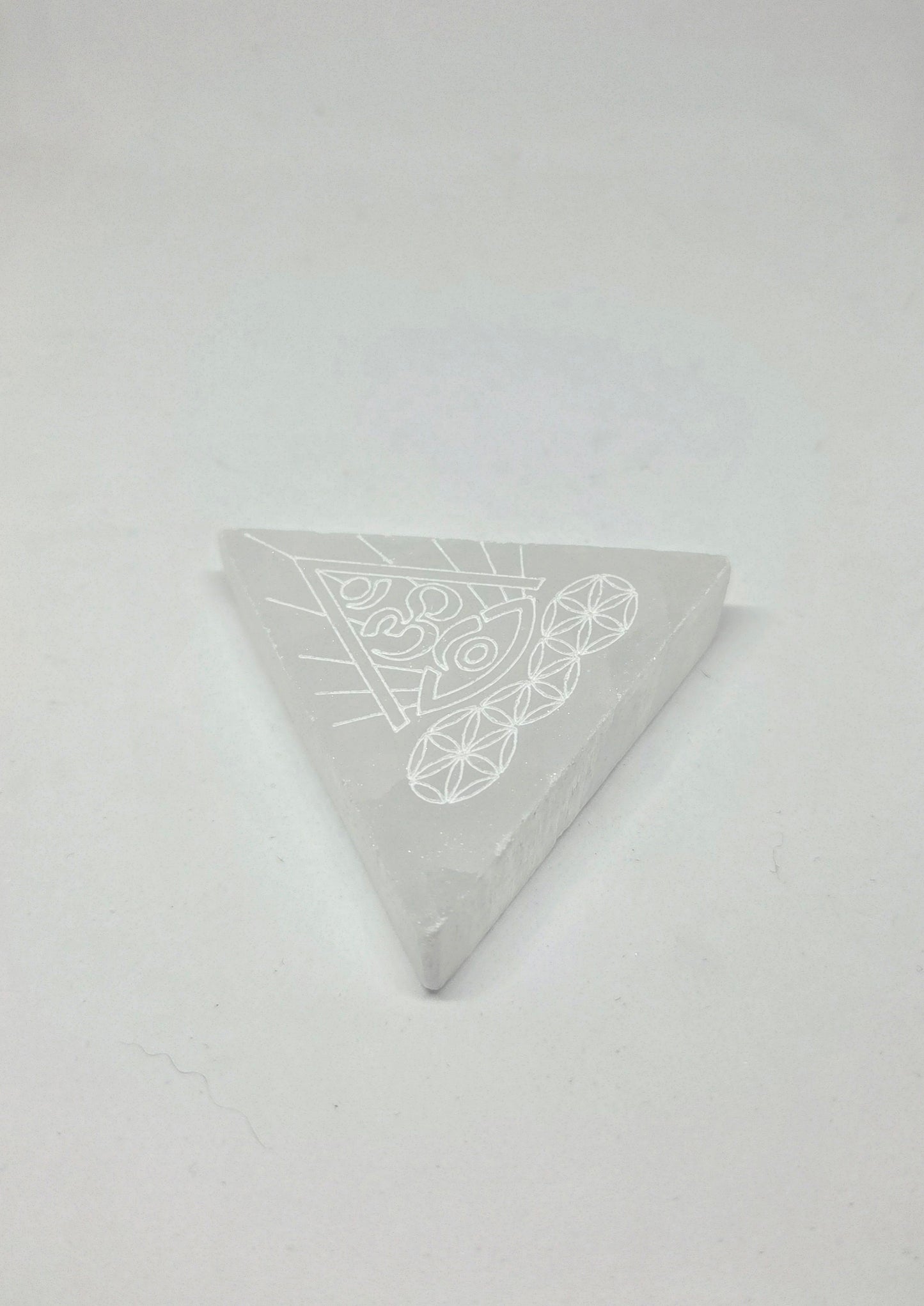Natural Selenite Charging Plate with Crystals for Recharging"