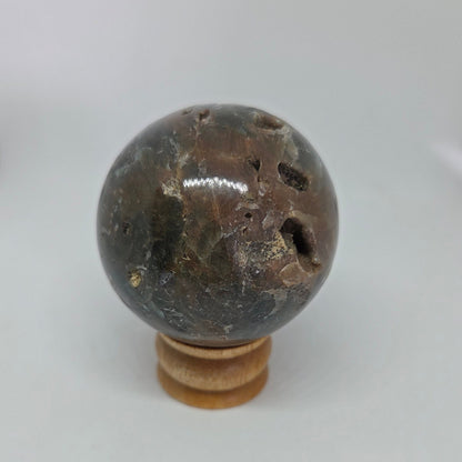 Apatite Sphere for Mental Clarity and Communication