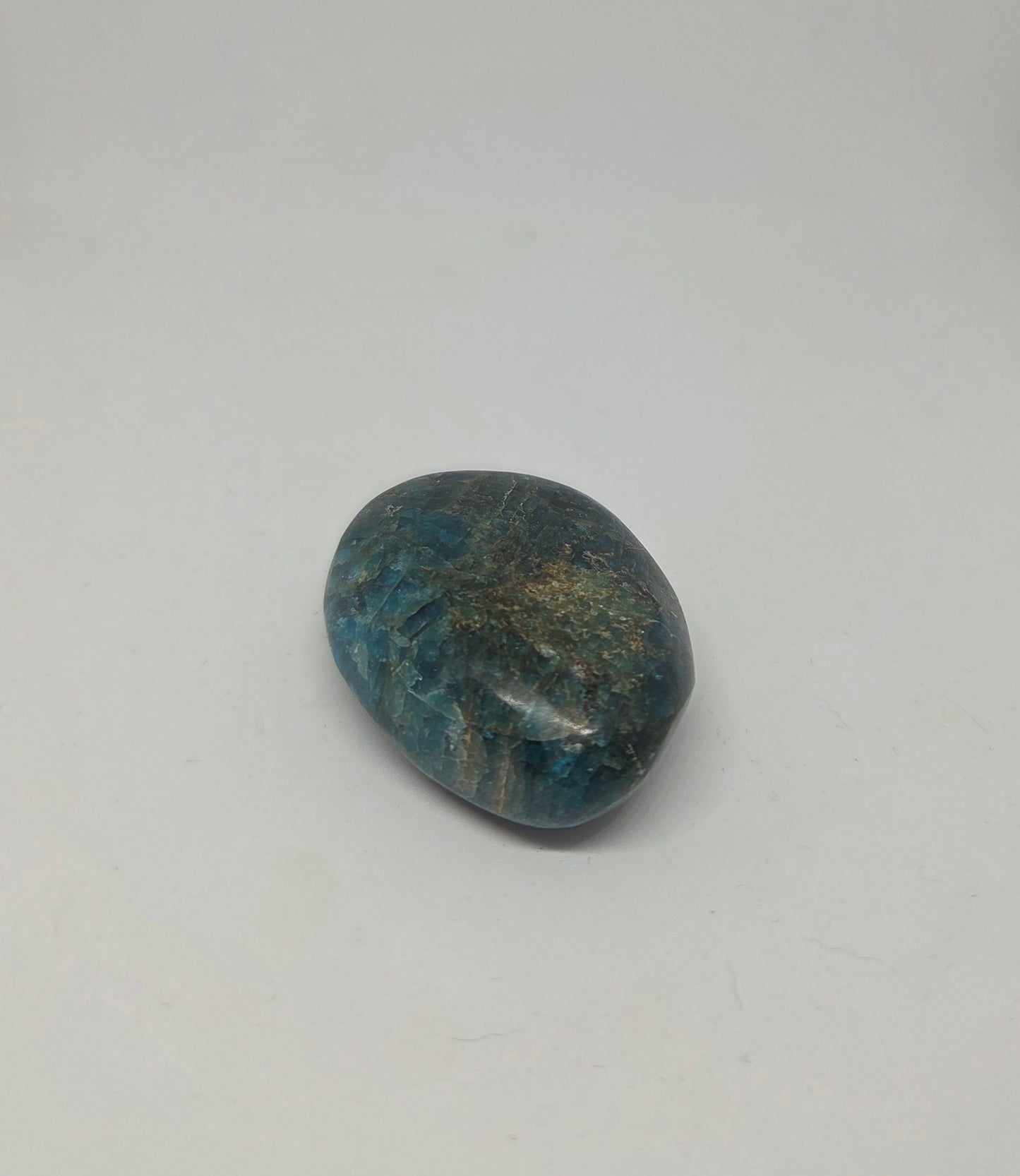 Dark Blue Apatite Palm for Intuition and Manifestation