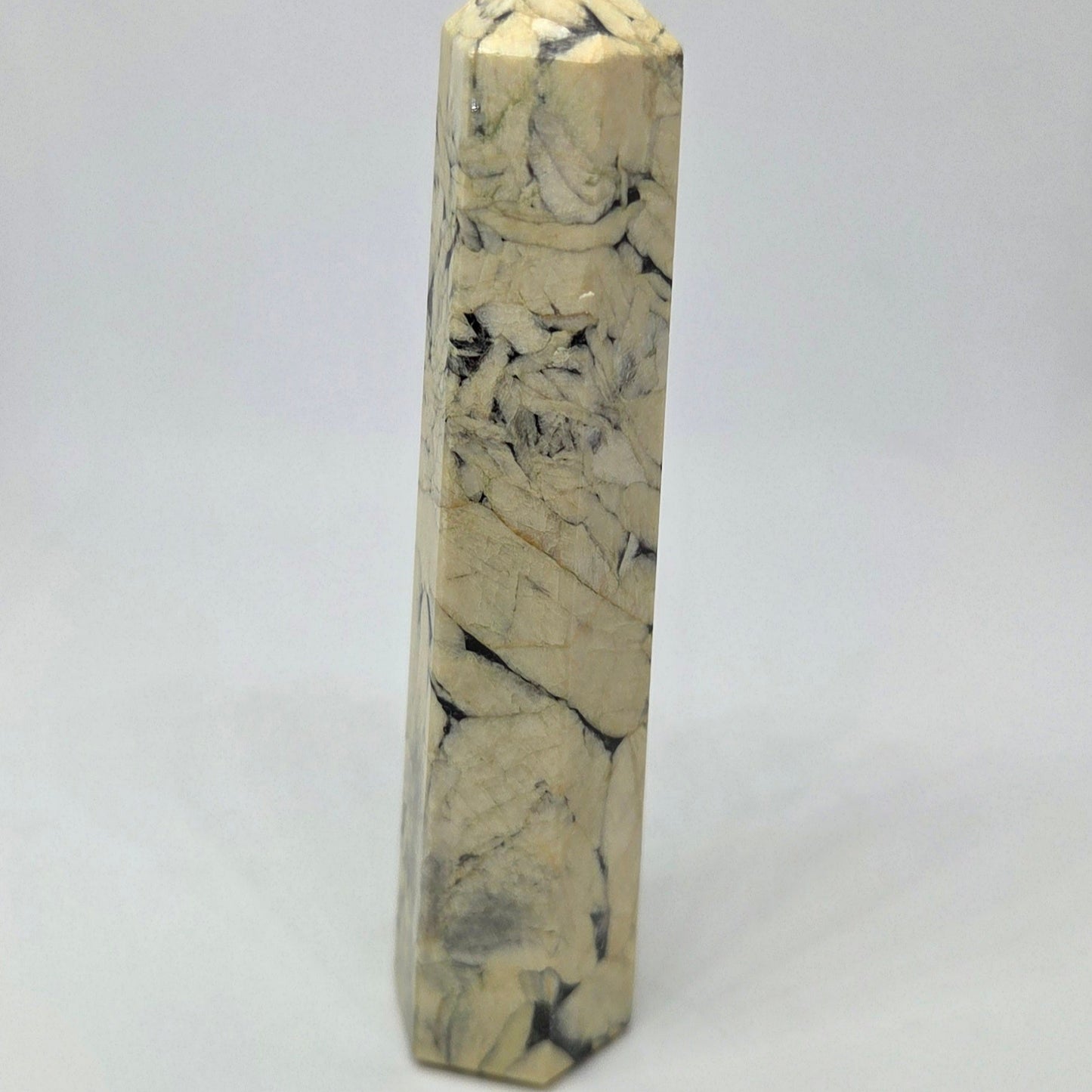 Pinolith Tower for Decision-Making and Emotional Strength