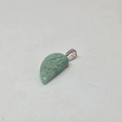 small amazonite pendant for effective communication